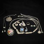 1758&nbsp;4239&nbsp;Smycken